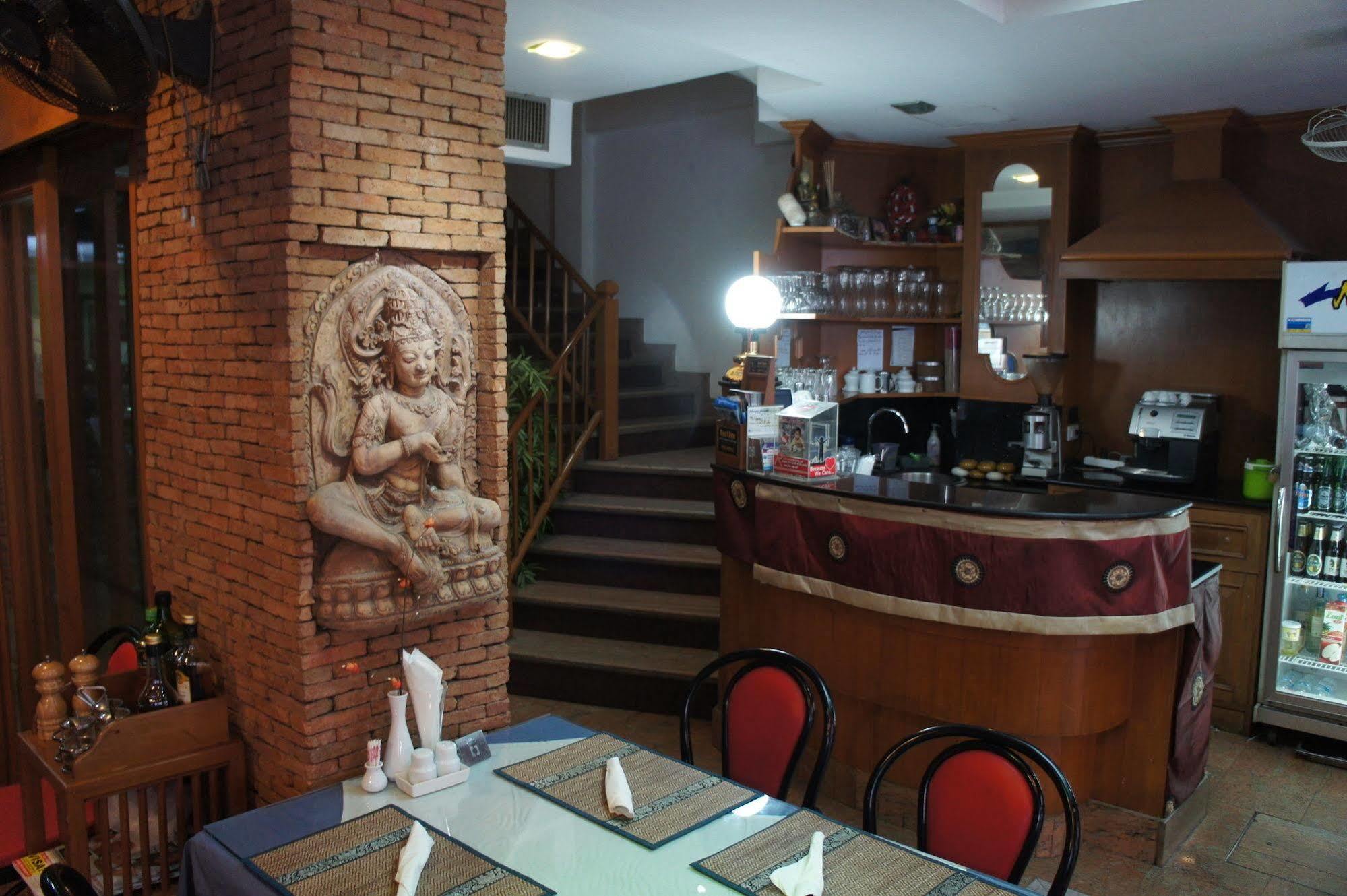 Max Residence Pattaya Eksteriør bilde
